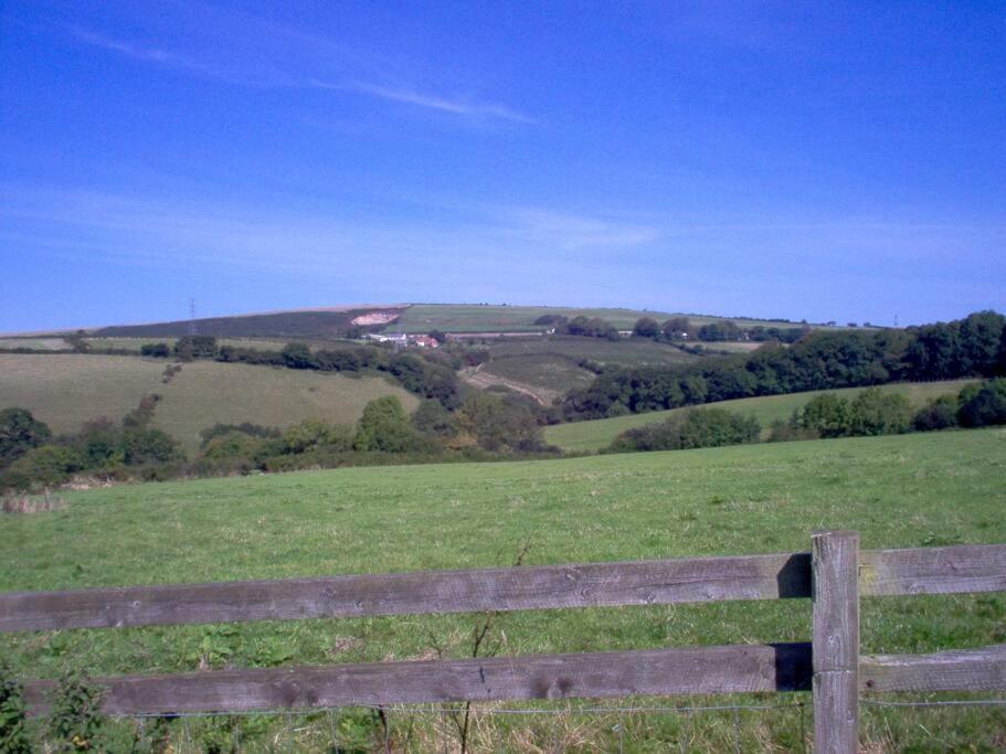 Farmer Bob'S Farmhouse Barnstaple Eksteriør billede
